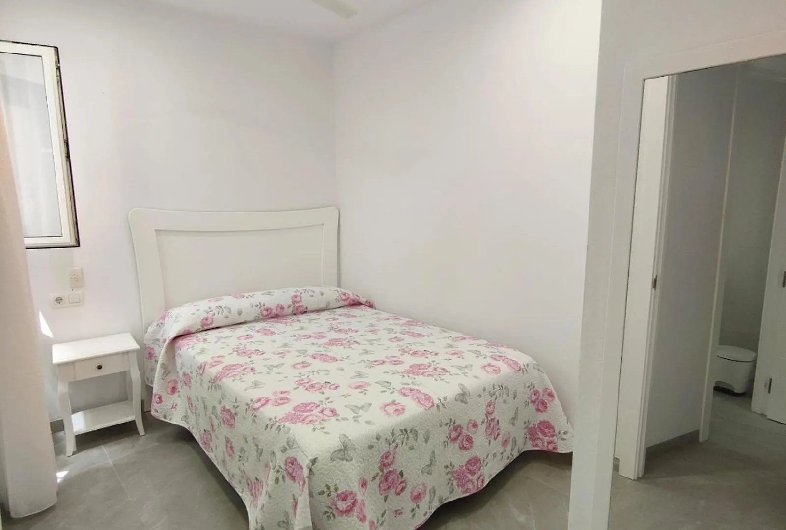 Apartamento Nuevo 2 Dormitorios Centro De Conil Cadiz 0*,  Spain